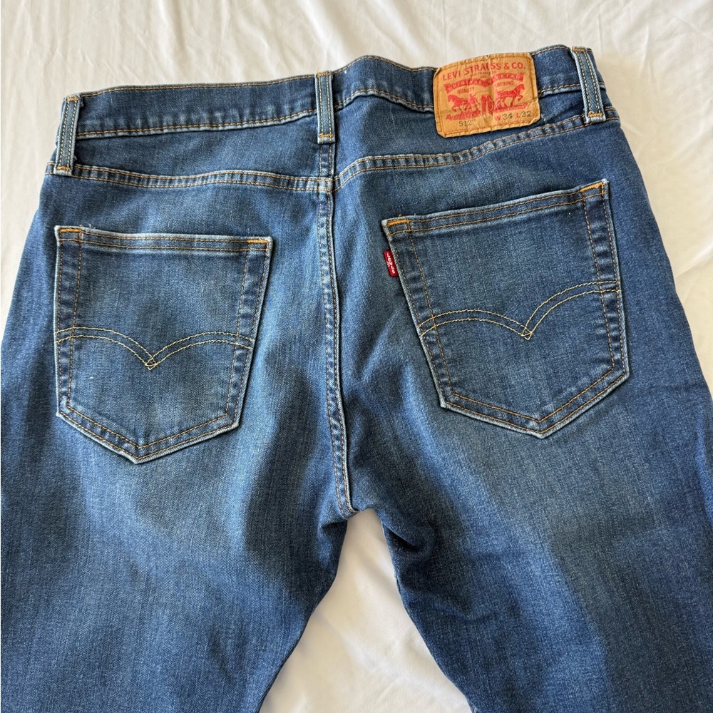 Levi's Blue Straight Jeans with Thick Waistband and Gold Stitching